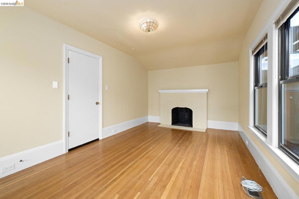 902 Carmel Ave Property Photo 26