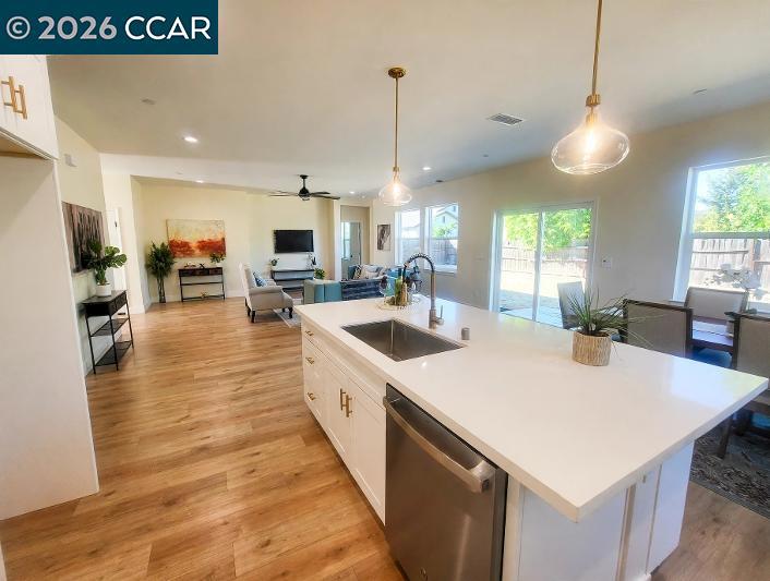 4524 Austin St Property Photo 16