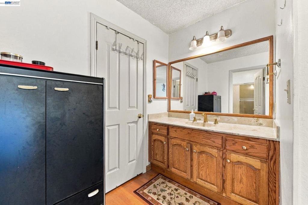 1357 Goldenlake Rd Property Photo 25