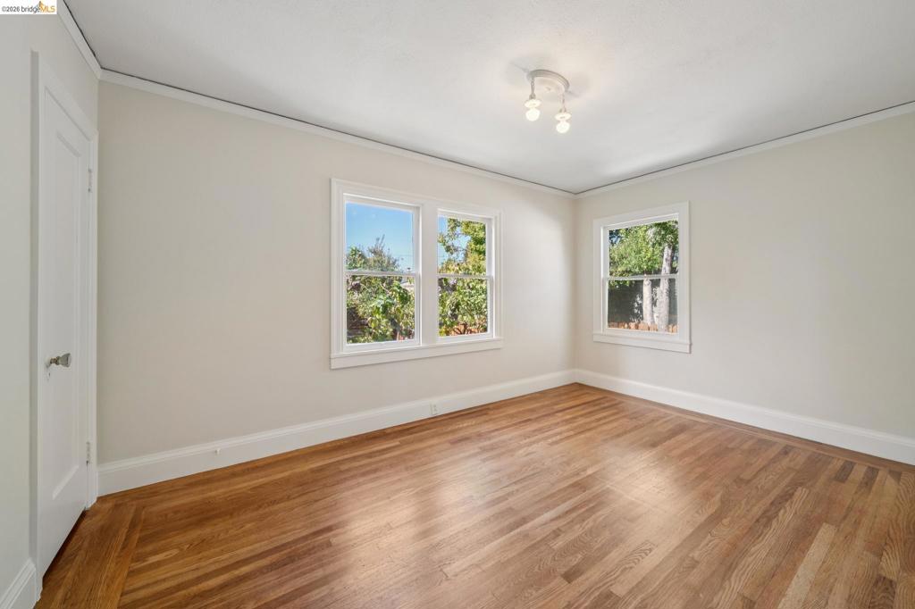 736 Key Route Blvd Property Photo 18