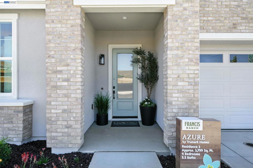 4225 Langley Road Property Photo 45