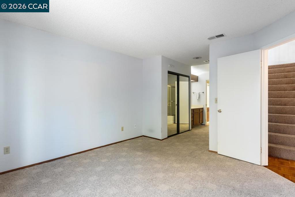 20 Worcester Property Photo 11
