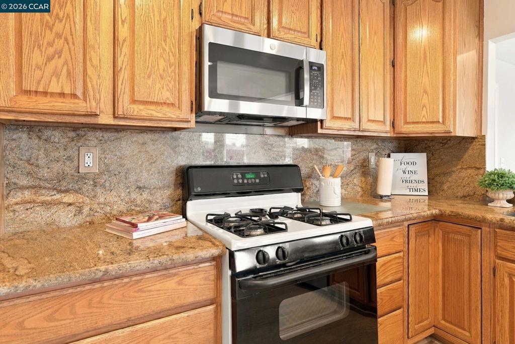 8125 Holanda Ln Property Photo 13