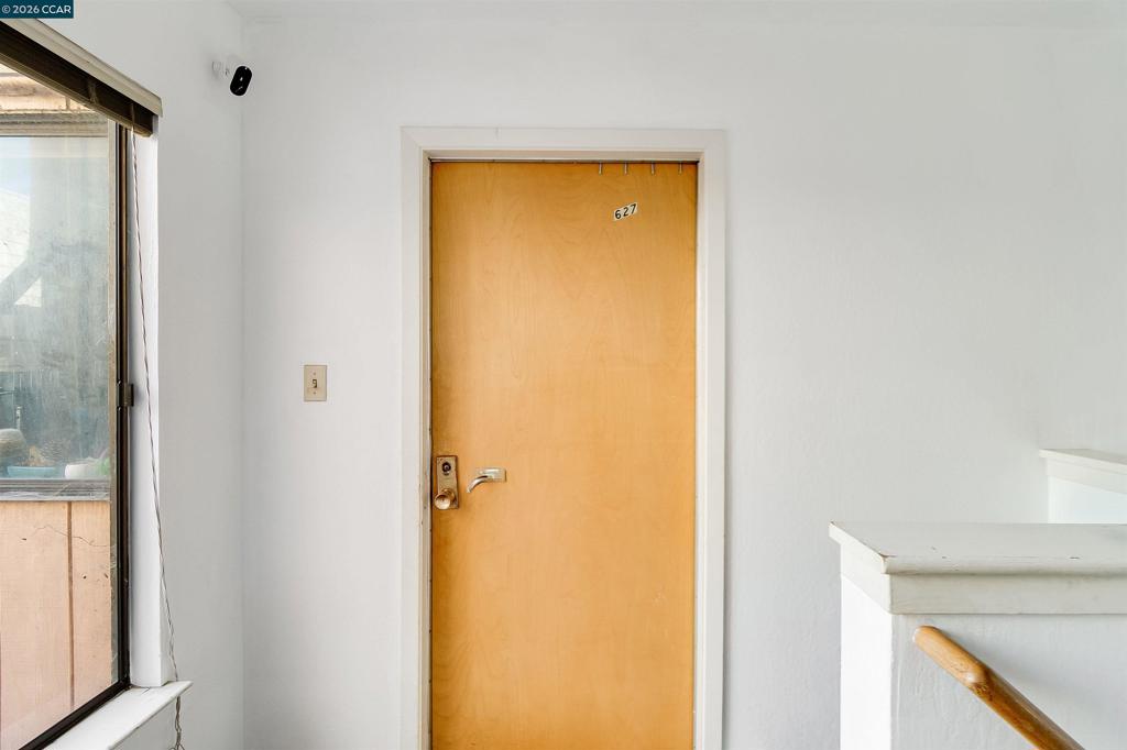 627 25th Ave Property Photo 44