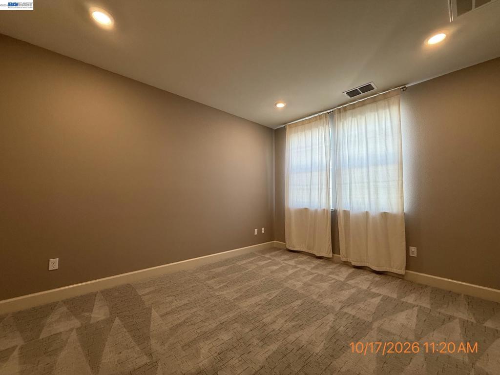 7070 Stags Leap Ln Property Photo 18