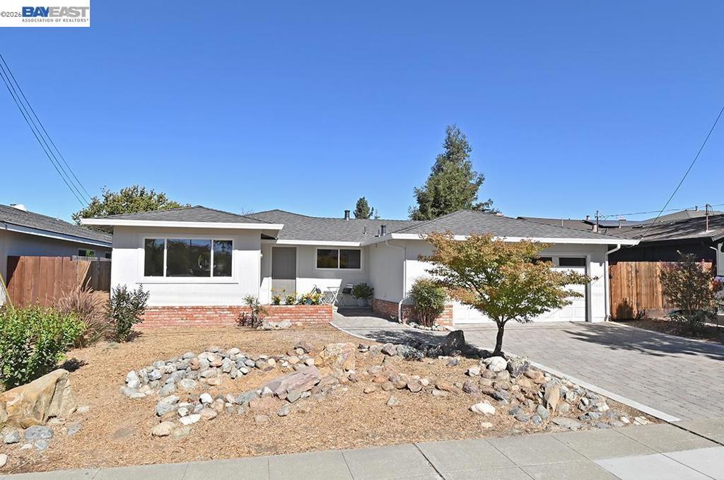 4136 Drake Way Property Photo 1