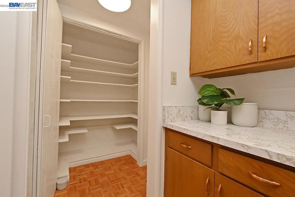 4136 Drake Way Property Photo 15
