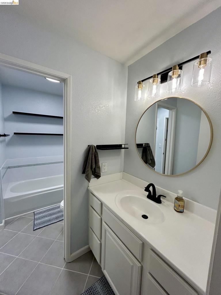 5025 Valley Crest Dr 151 Property Photo 7