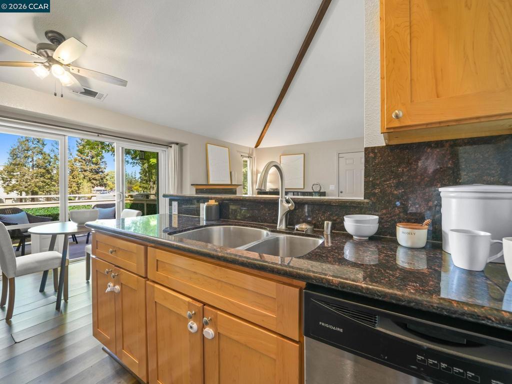5717 Makati Cir G Property Photo 14