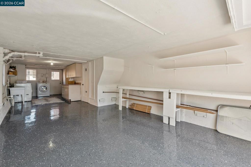 291 Purdue Ave Property Photo 40