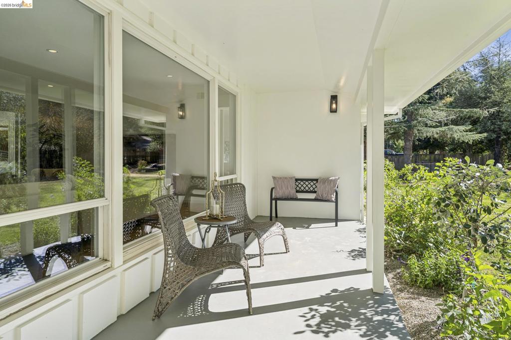 11310 Golf Links Rd Property Photo 5