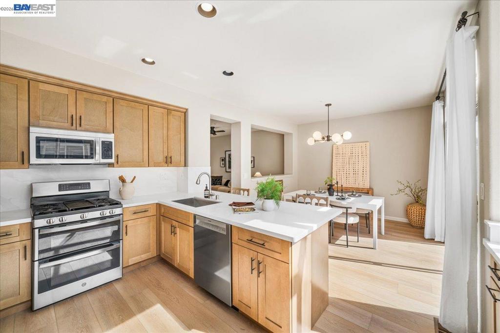 1148 La Rochelle Ter C Property Photo 18