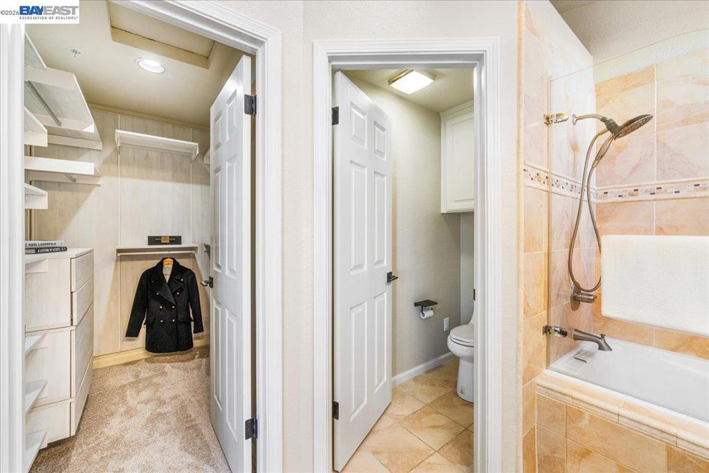 1148 La Rochelle Ter C Property Photo 37
