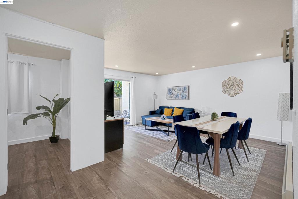 725 Auburn Pl 109