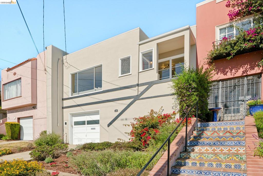 750 Joost Ave