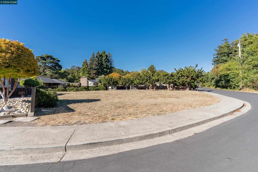 4011 Garden Rd Property Photo 1