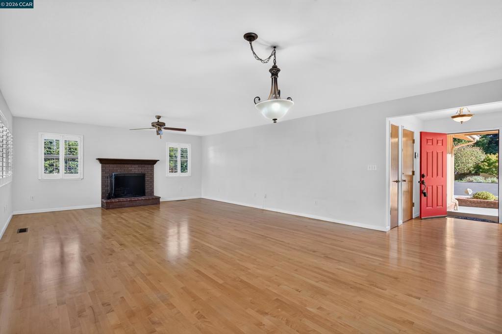 4003 Garden Rd Property Photo 12