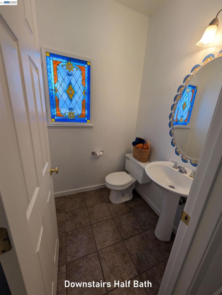 25768 Silver Canyon Ct Property Photo 15