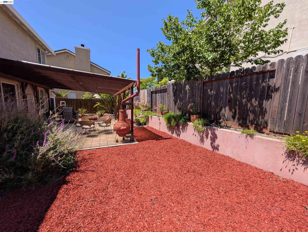 25768 Silver Canyon Ct Property Photo 39