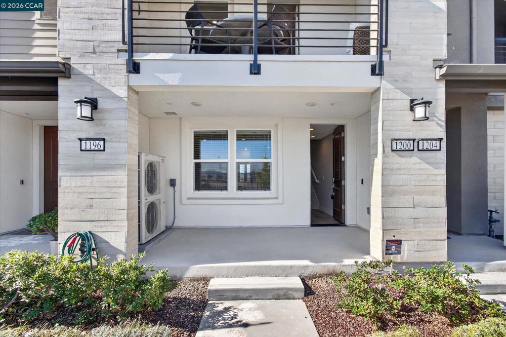 1200 Lorenzini Loop Property Photo 9