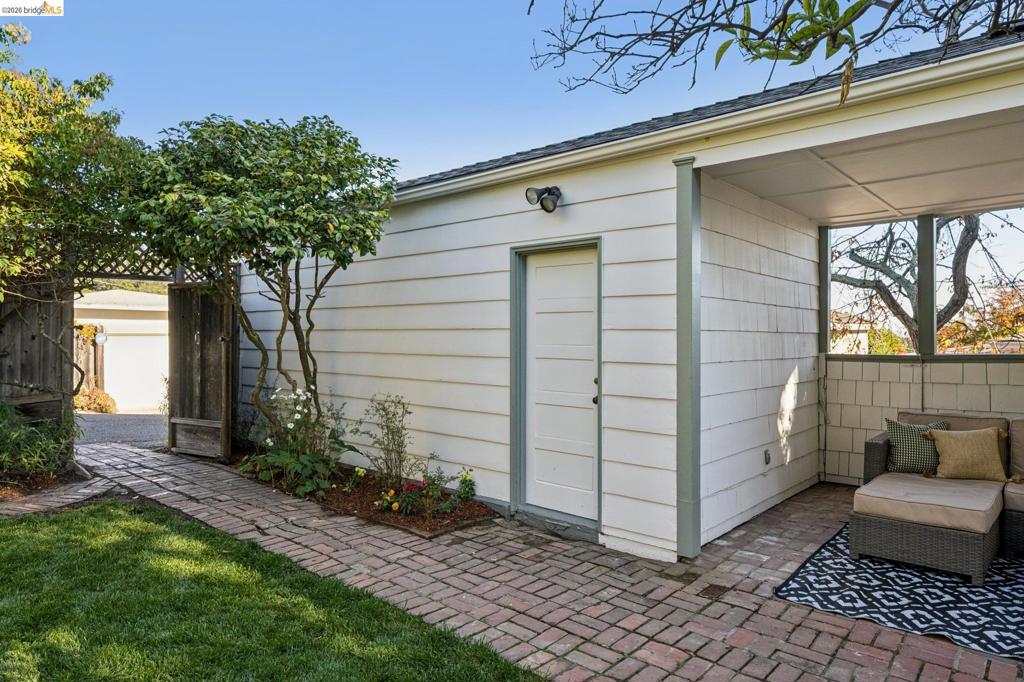 5970 Rincon Dr Property Photo 30