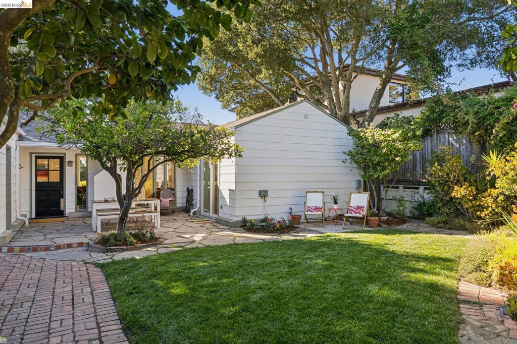 5970 Rincon Dr Property Photo 32