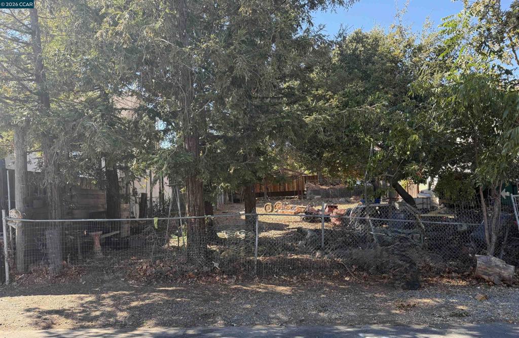 1341 Veale Ave Property Photo 1