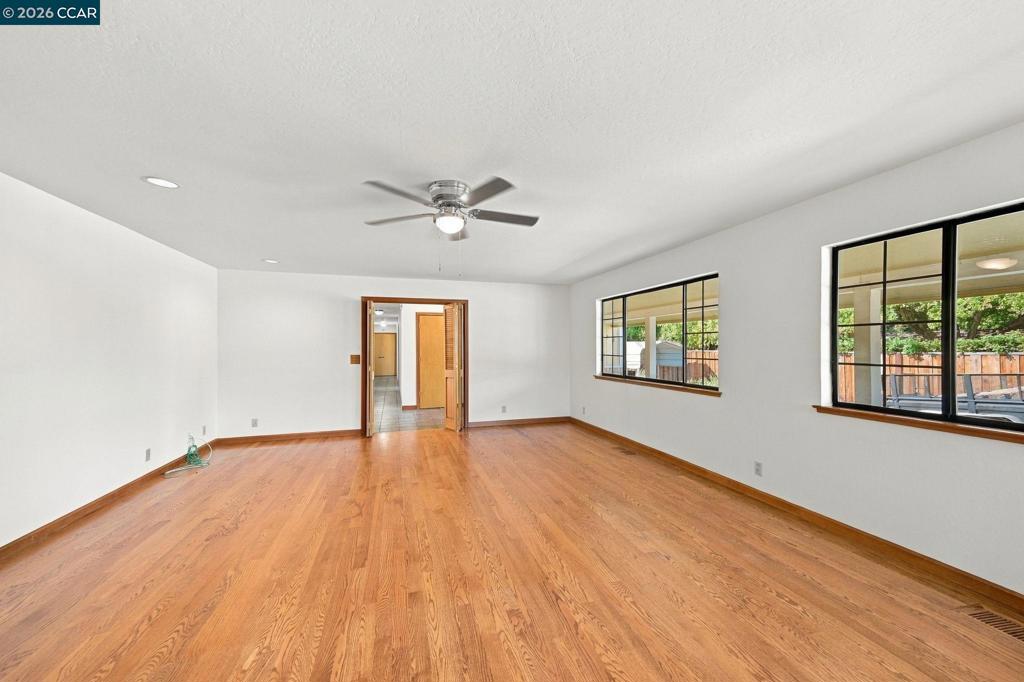 3840 Hitchcock Road Property Photo 10