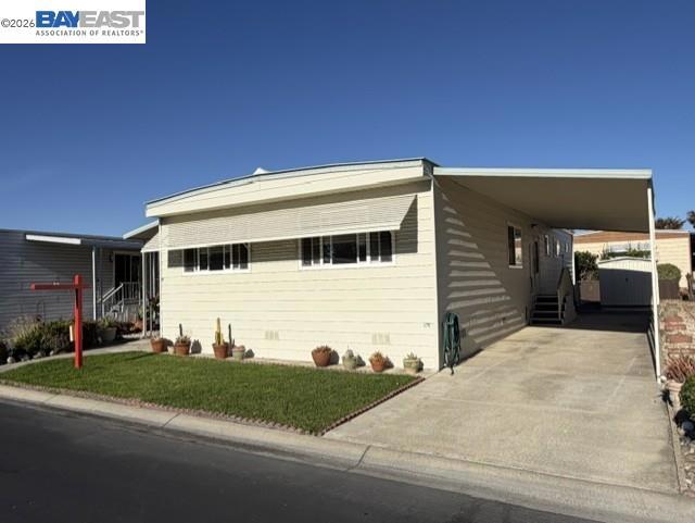 477 Santa Monica Property Photo 31