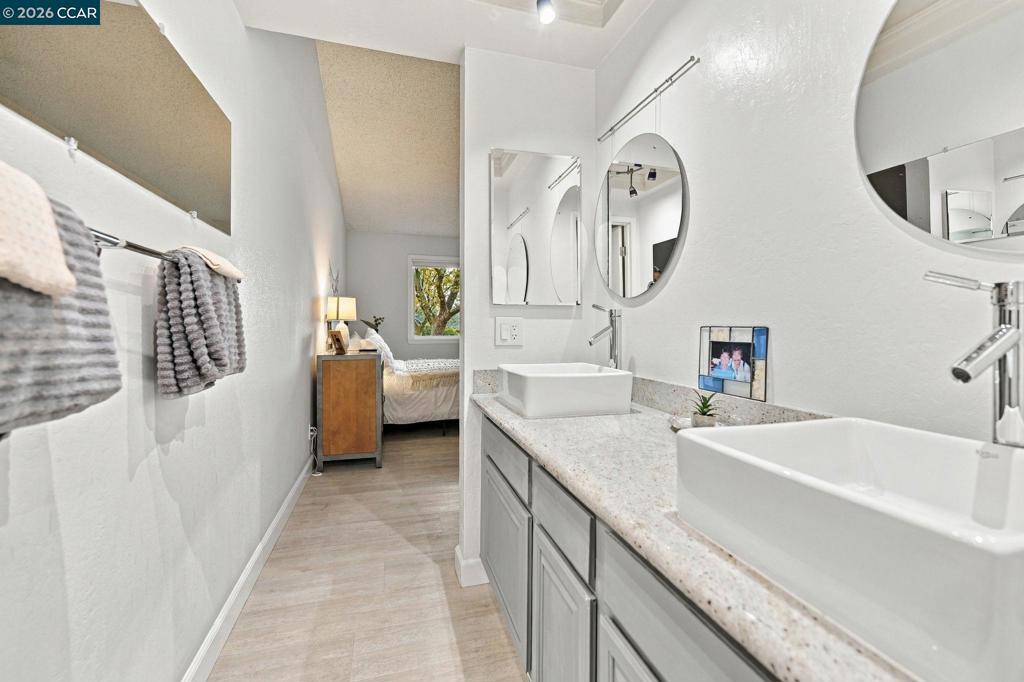 121 Rosario Ct Property Photo 24