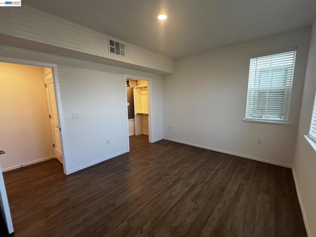 218 Church St Property Photo 11