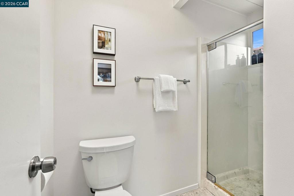 4040 Wilson Ln Property Photo 25
