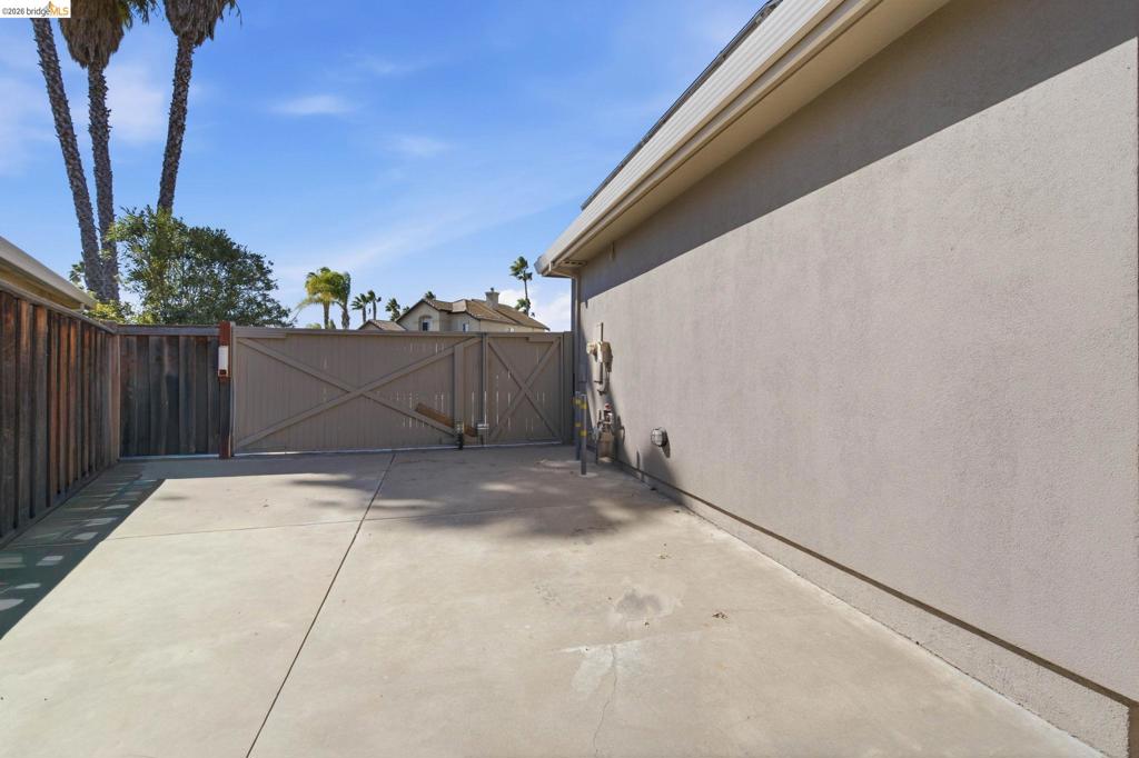 2071 Windward Point Property Photo 42