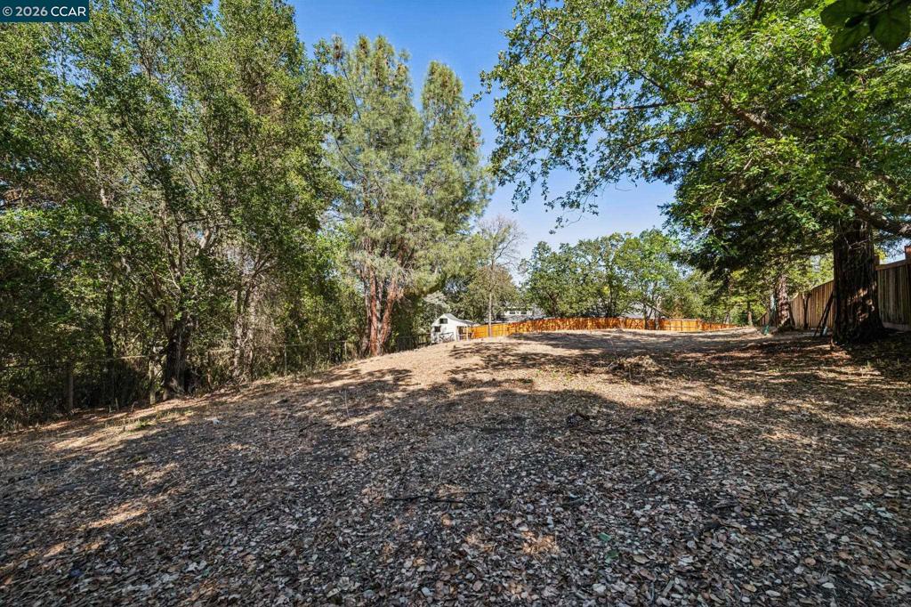 2050 Buttner Rd Property Photo 6