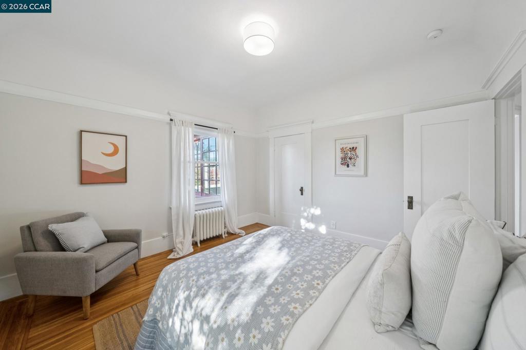 540 Boulevard Way Property Photo 39