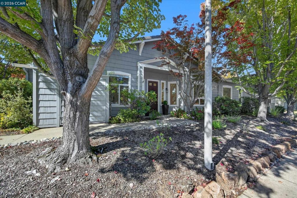 1800 Wales Drive Property Photo 3