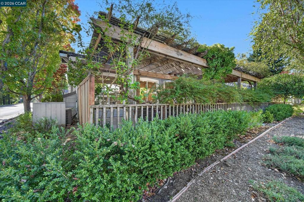 1800 Wales Drive Property Photo 39