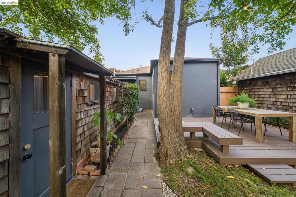 3107 Sylvan Ave Property Photo 61