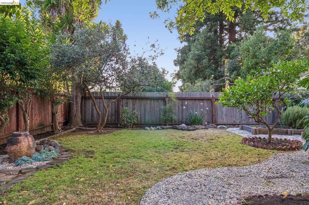 3107 Sylvan Ave Property Photo 66