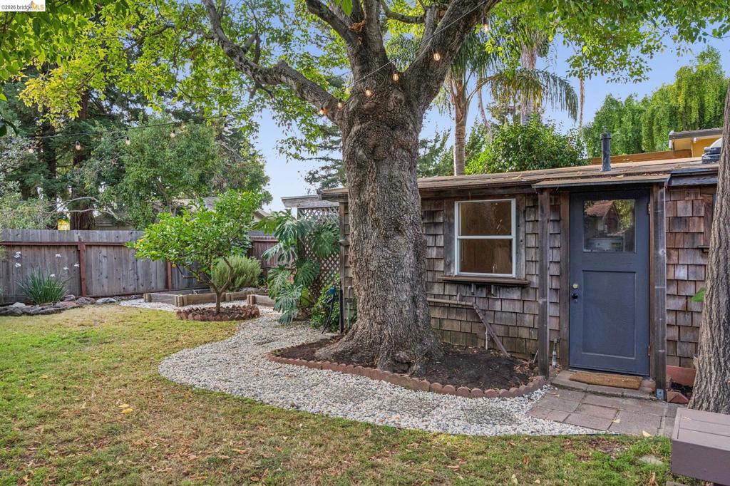 3107 Sylvan Ave Property Photo 67
