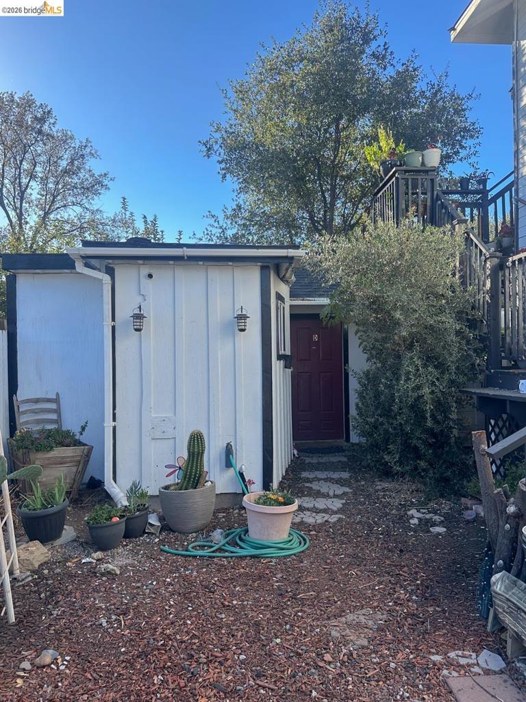 18120 4th Avenue Property Photo 2
