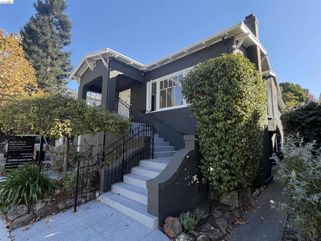 1328 Grand Avenue Property Photo 3