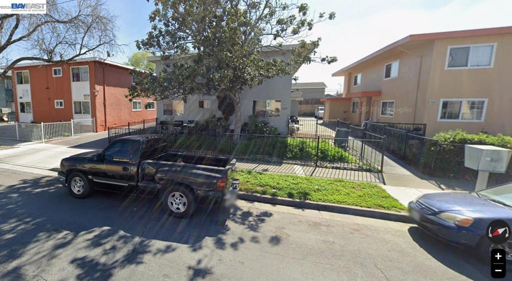 1412 Carnelian Dr Property Photo 4