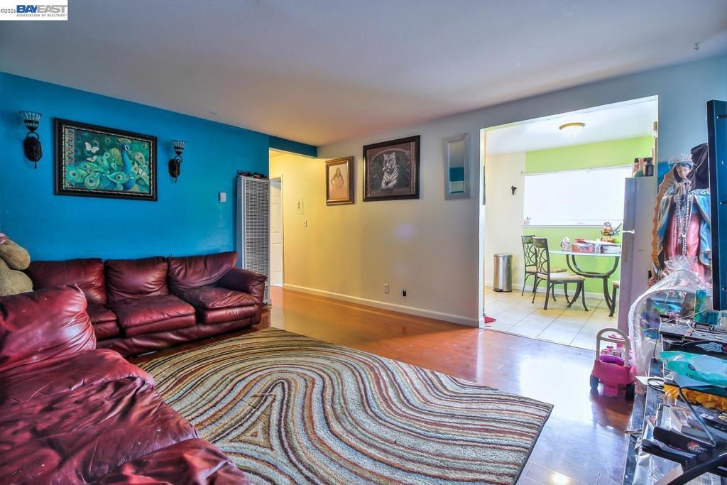 1412 Carnelian Dr Property Photo 6