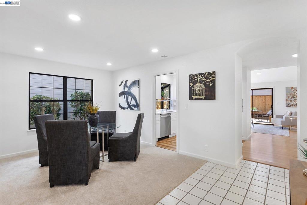 222 Stanbridge Ct. Property Photo 18