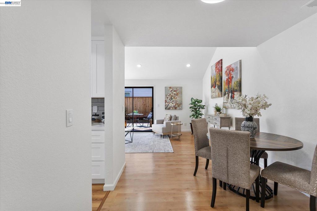 222 Stanbridge Ct. Property Photo 25