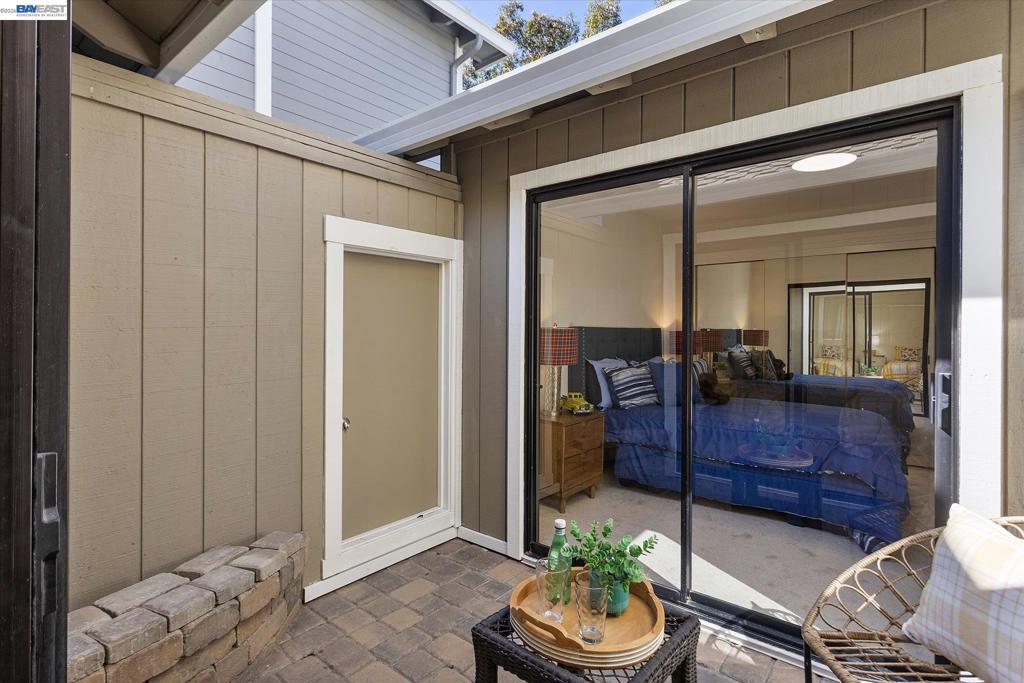 222 Stanbridge Ct. Property Photo 48