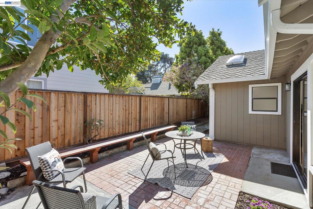 222 Stanbridge Ct. Property Photo 66