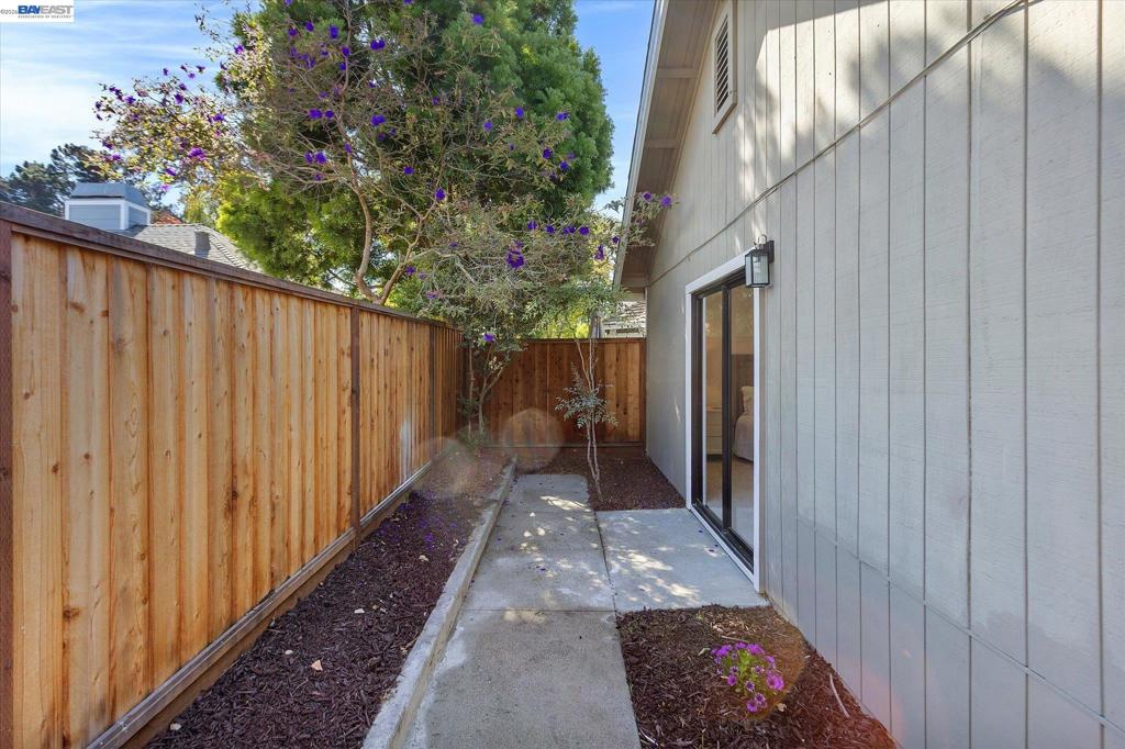 222 Stanbridge Ct. Property Photo 69