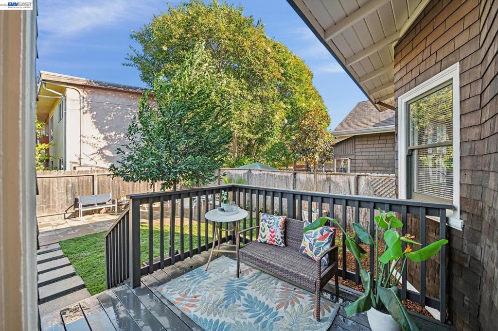 1927 Grant St Property Photo 20